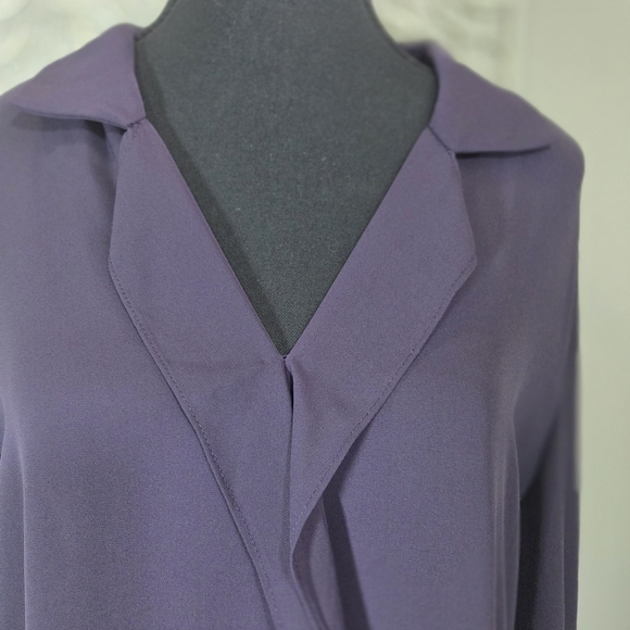 Halston Elegant Purple Blouse Size Small - Picture 2 of 5